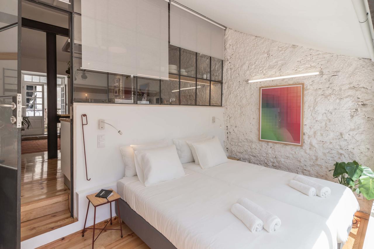 Apartamento Com Varanda, Muito Central, Ttl333 Apartamento *